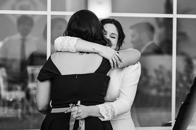 abrazo novia