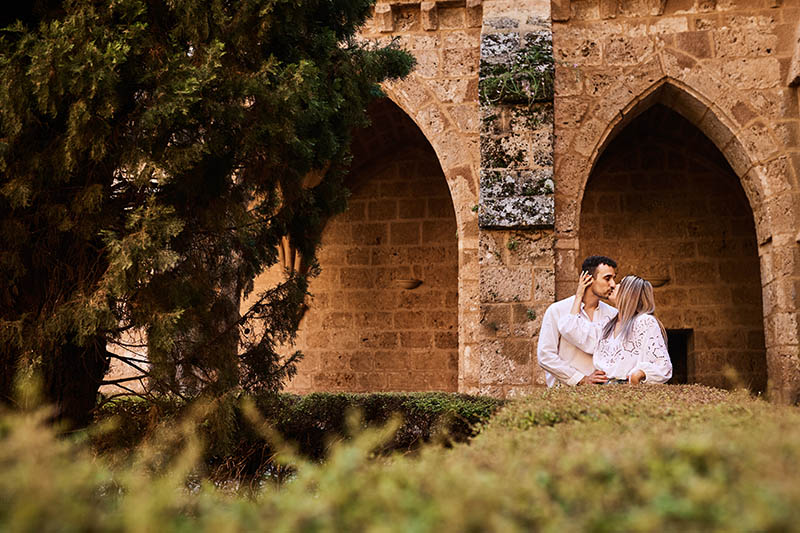 claustro monasterio de piedra
